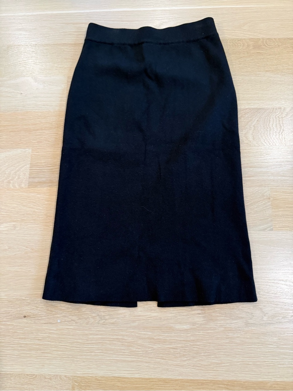 Classic Black knit Pencil Skirt with Back Slit